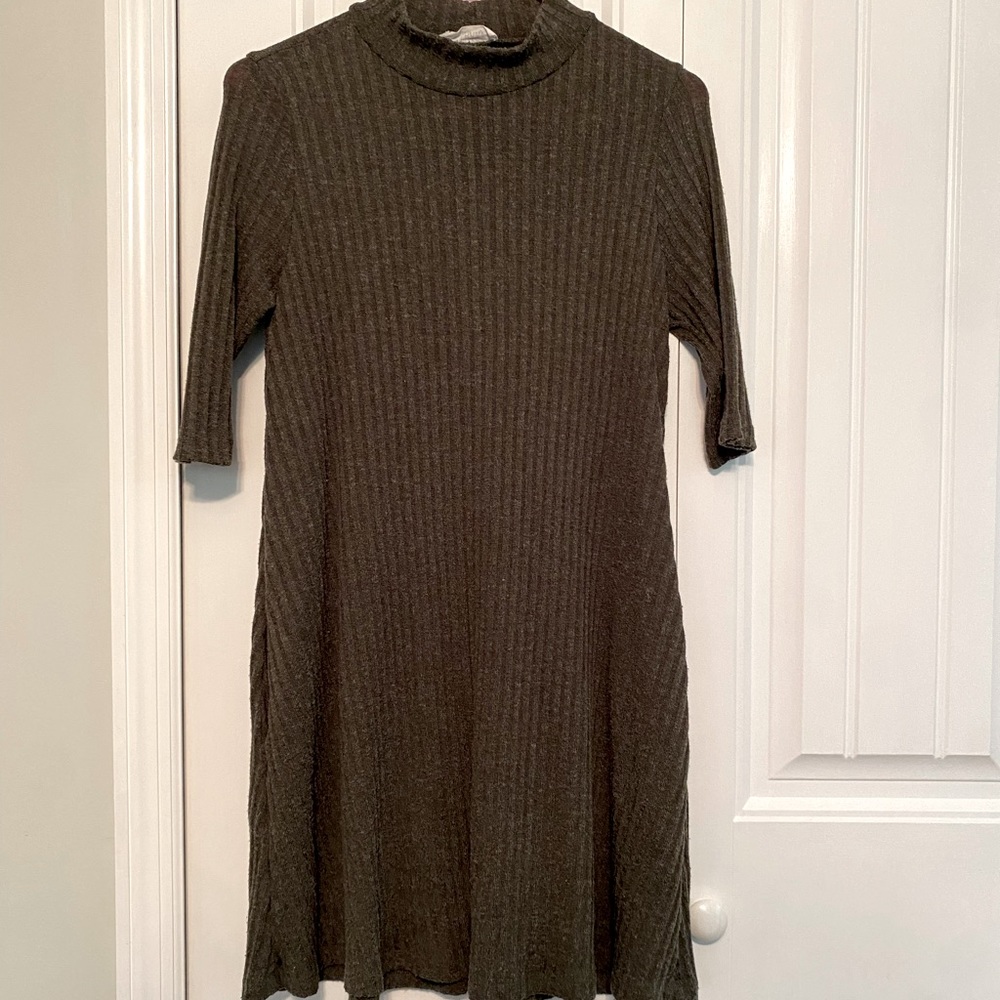 Cute 🌸 Dress with Pockets Size M